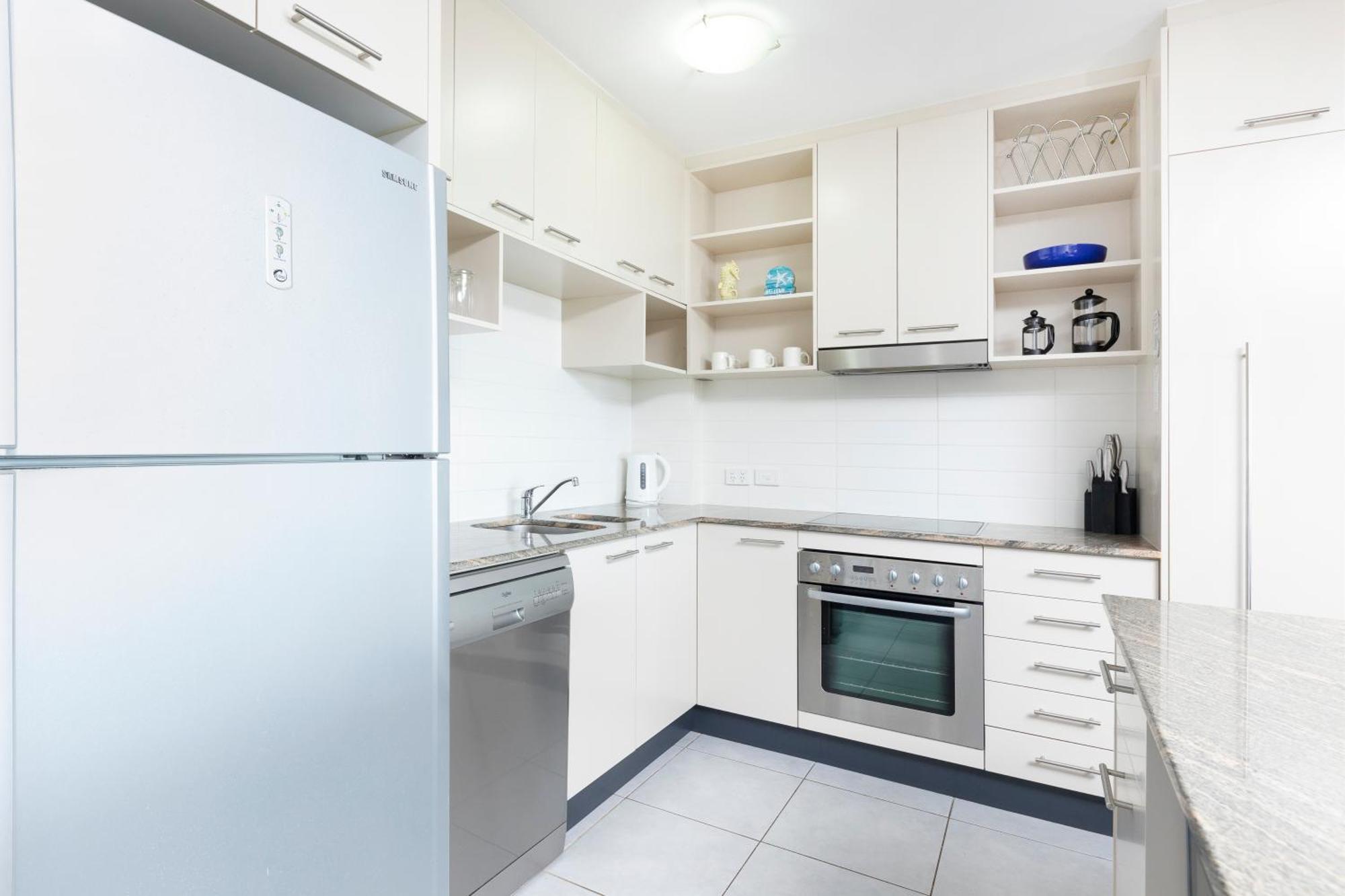 Sevan Apartments Форстър Екстериор снимка